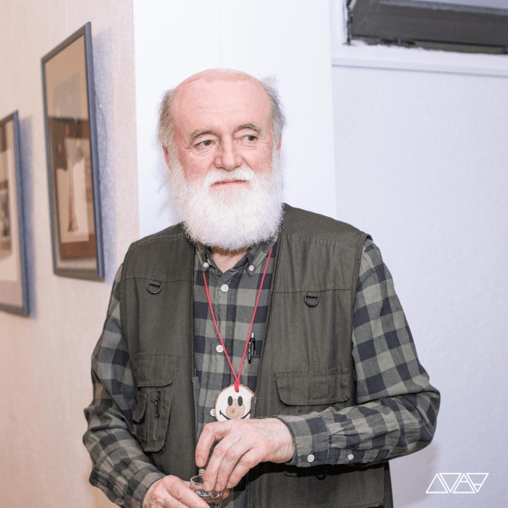 4CE издавачка кућа