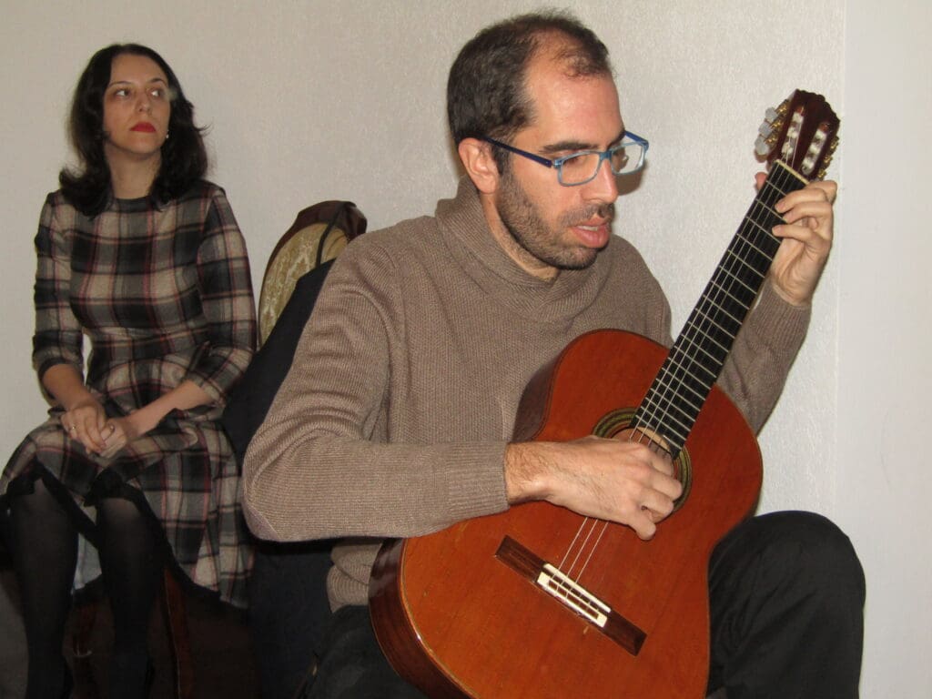 4CE издавачка кућа